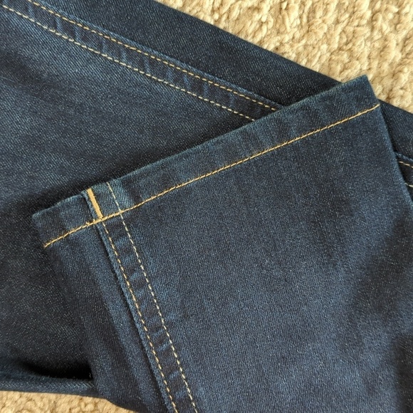 DL1961 4 Way Stretch 360 Comfort Kate Slim Straight Dark Wash Jeans EUC Size 27 - Picture 12 of 16